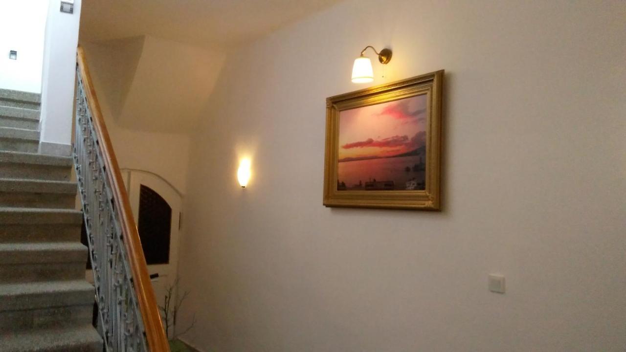 Apartmani Lela Selce Exterior photo