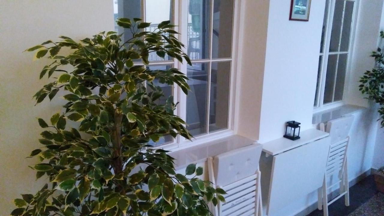 Apartmani Lela Selce Exterior photo