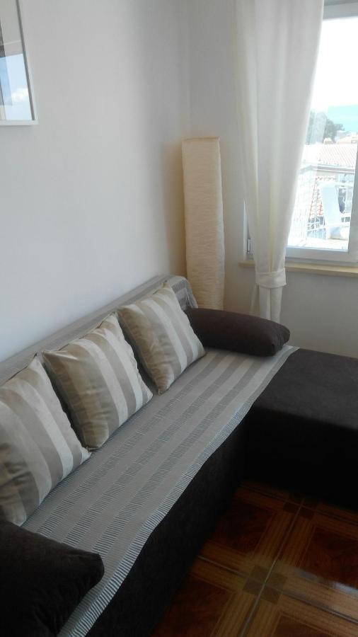 Apartmani Lela Selce Exterior photo