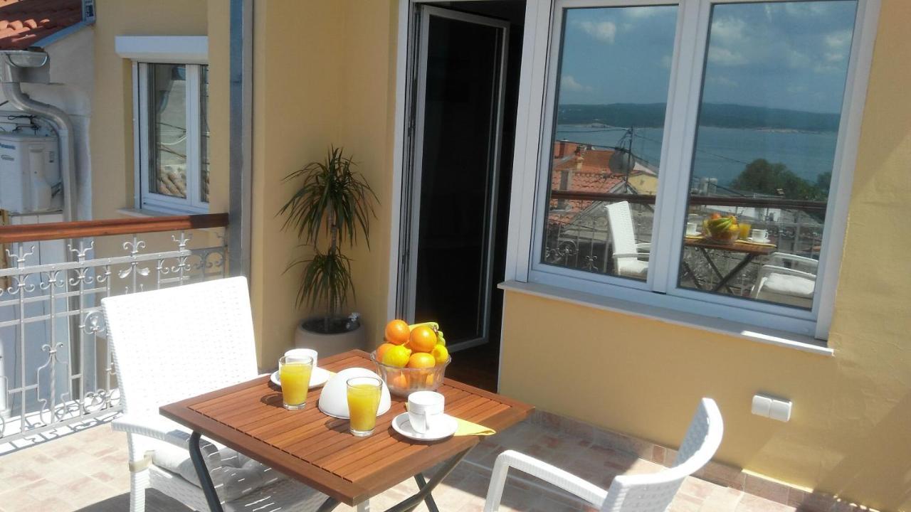 Apartmani Lela Selce Exterior photo